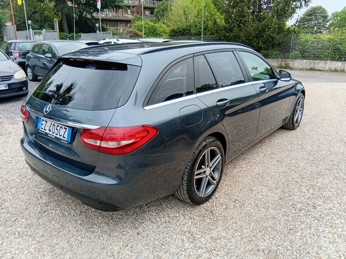Mercedes-Benz Classe C Station Wagon 180 d Auto Exclusive (4)