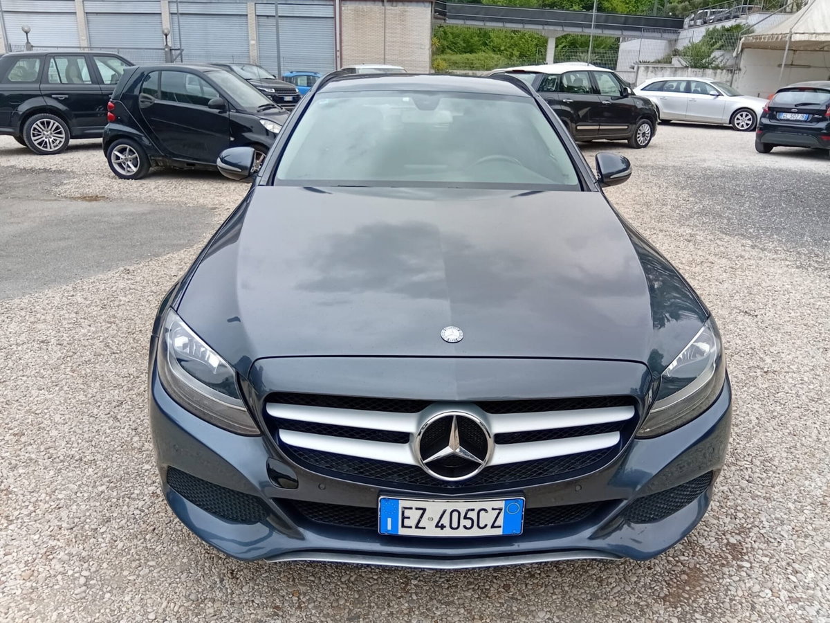 Mercedes-Benz Classe C Station Wagon 180 d Auto Exclusive (6)