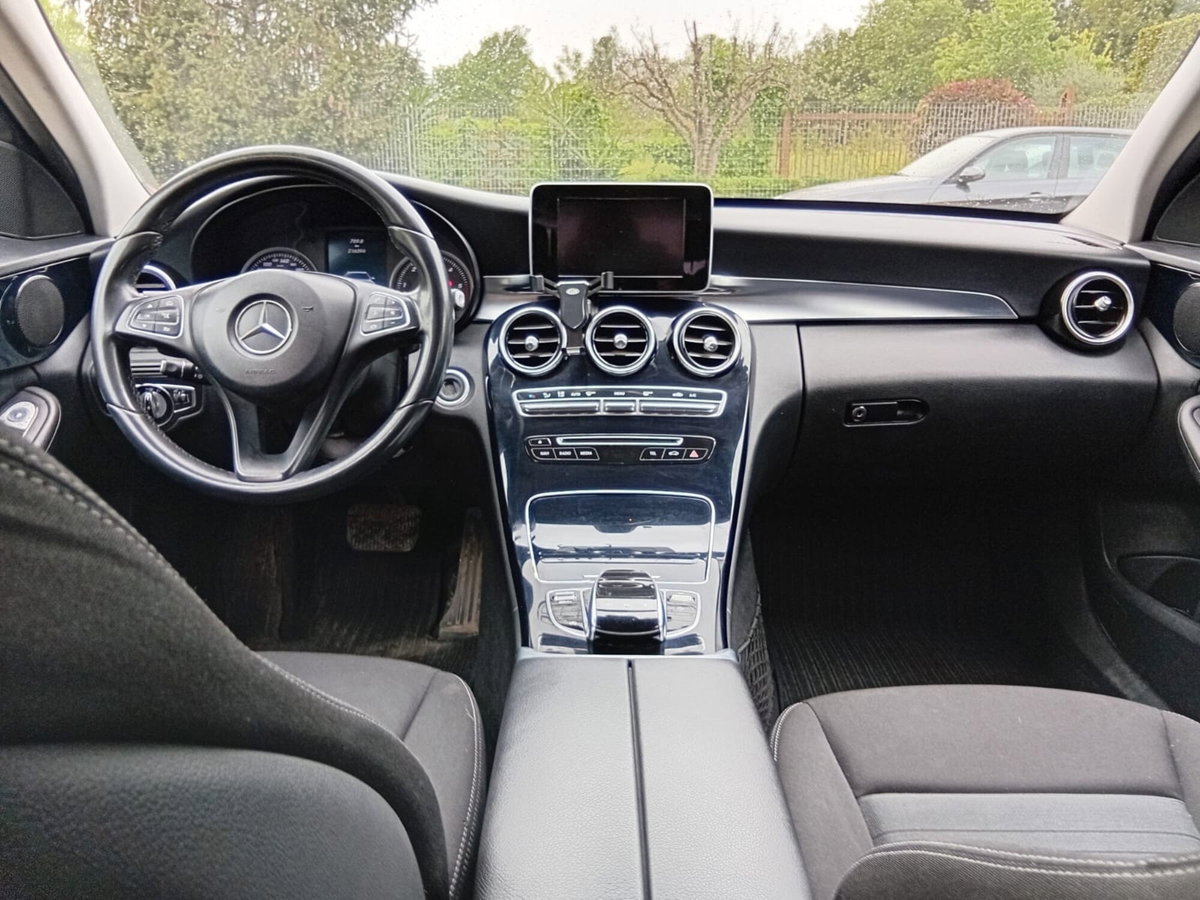 Mercedes-Benz Classe C Station Wagon 180 d Auto Exclusive (8)