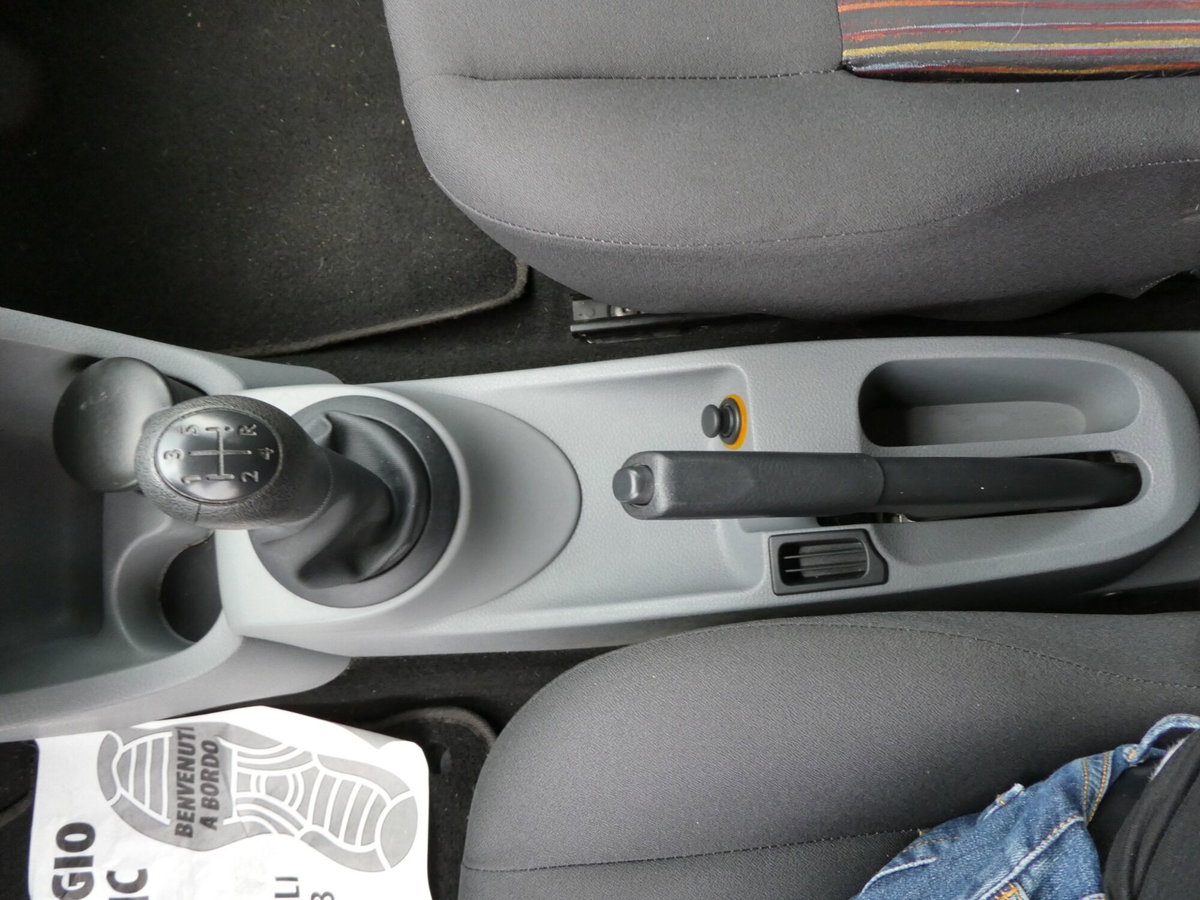 Renault Modus 1.2 16V GPL Dynamique (10)
