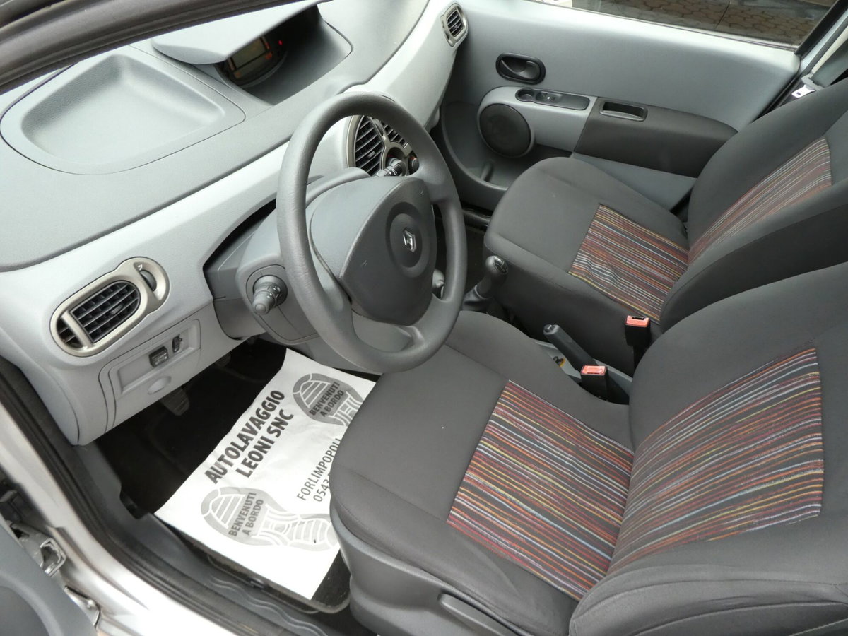 Renault Modus 1.2 16V GPL Dynamique (14)