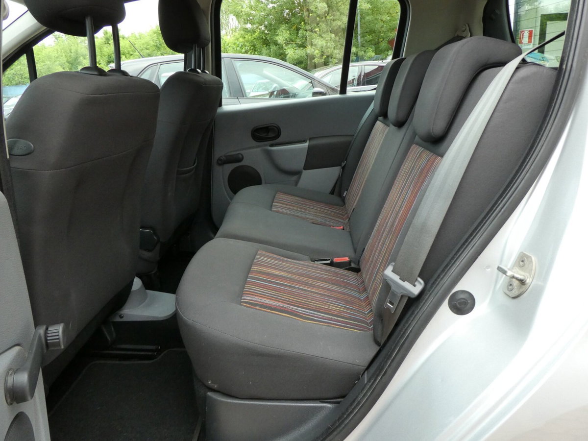 Renault Modus 1.2 16V GPL Dynamique (17)