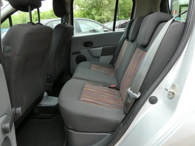 Renault Modus 1.2 16V GPL Dynamique (17)