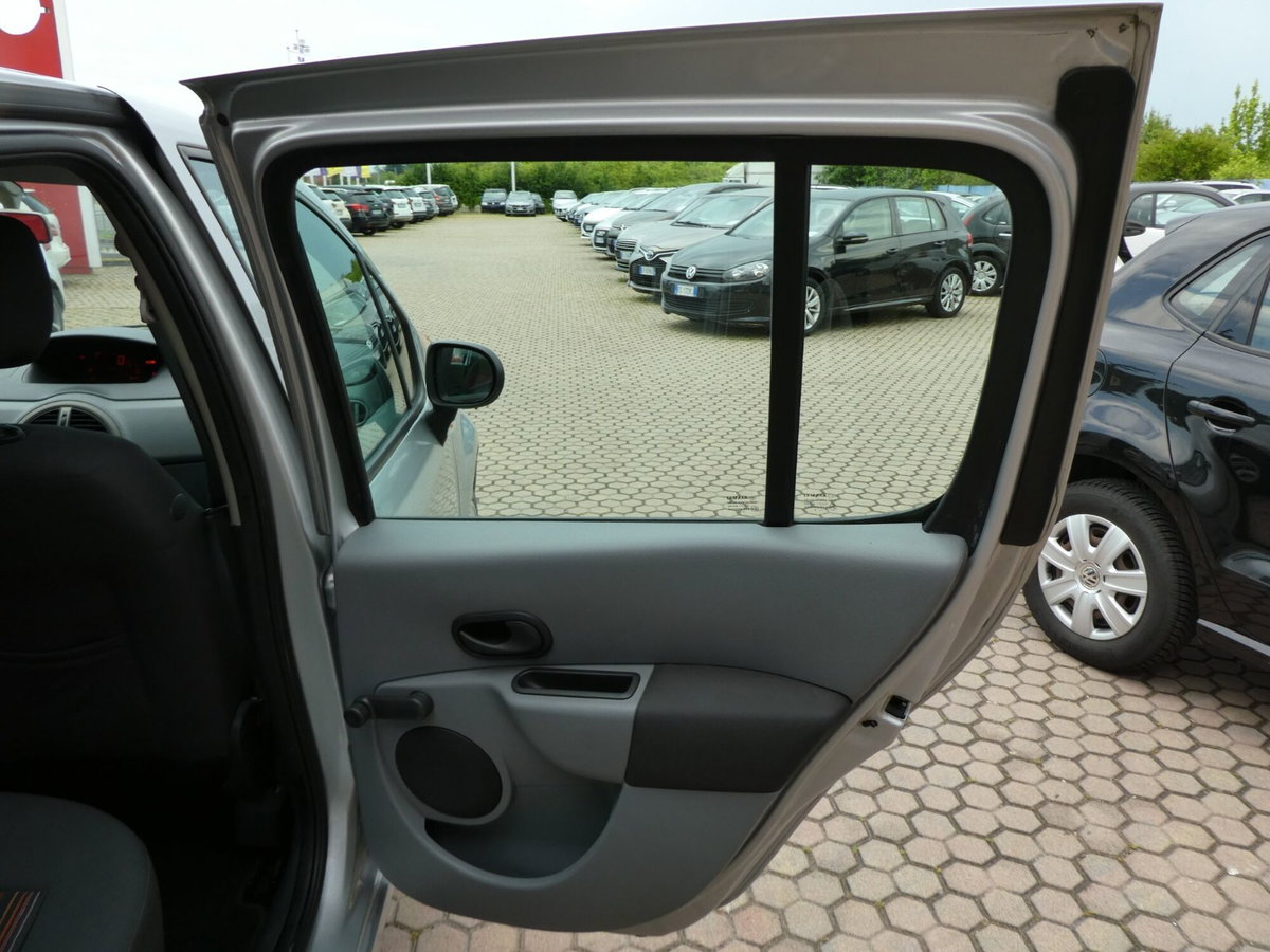 Renault Modus 1.2 16V GPL Dynamique (20)