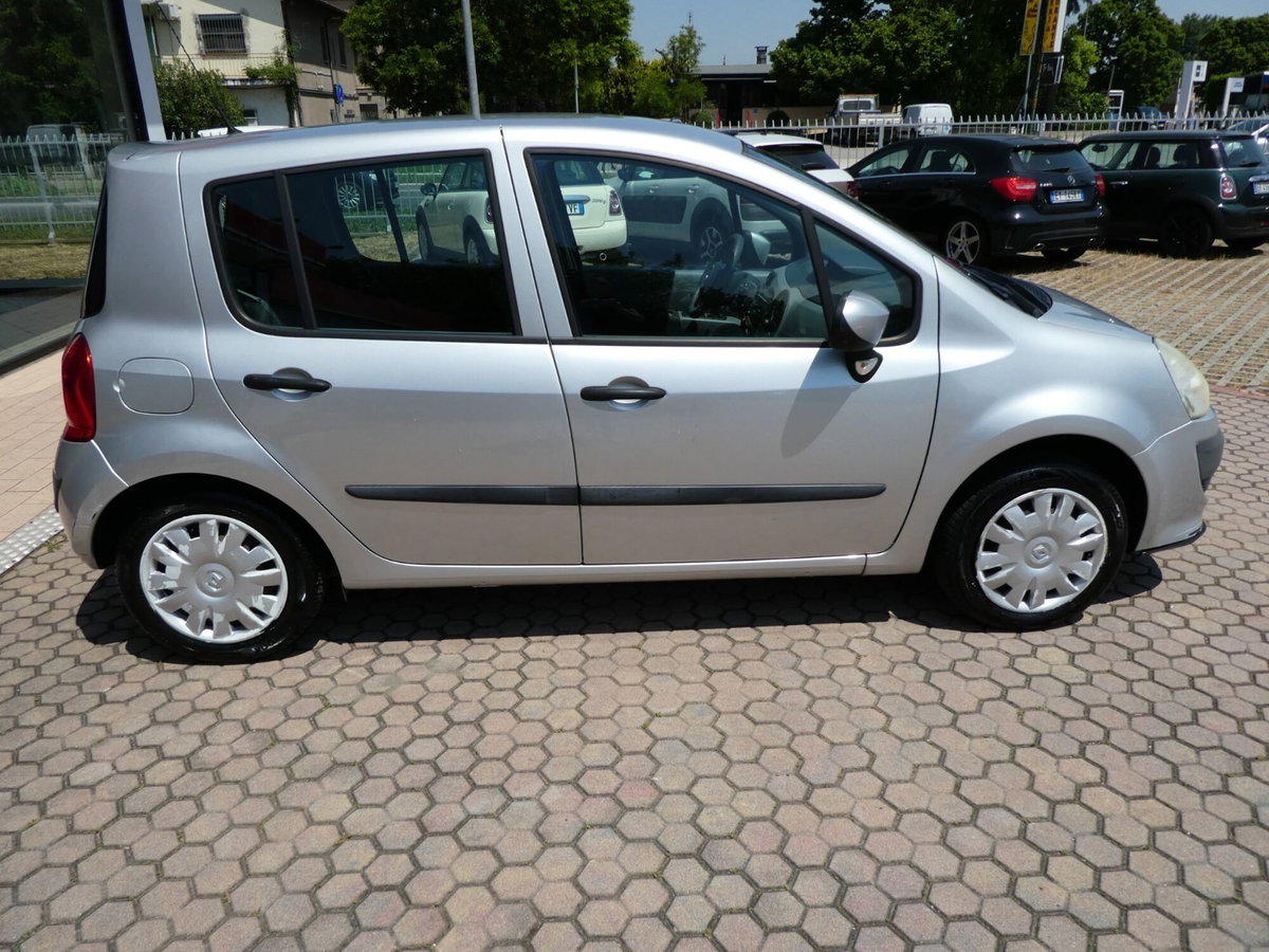 Renault Modus 1.2 16V GPL Dynamique (5)