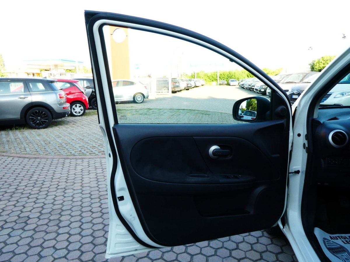 Nissan Note 1.4 16V Acenta (18)