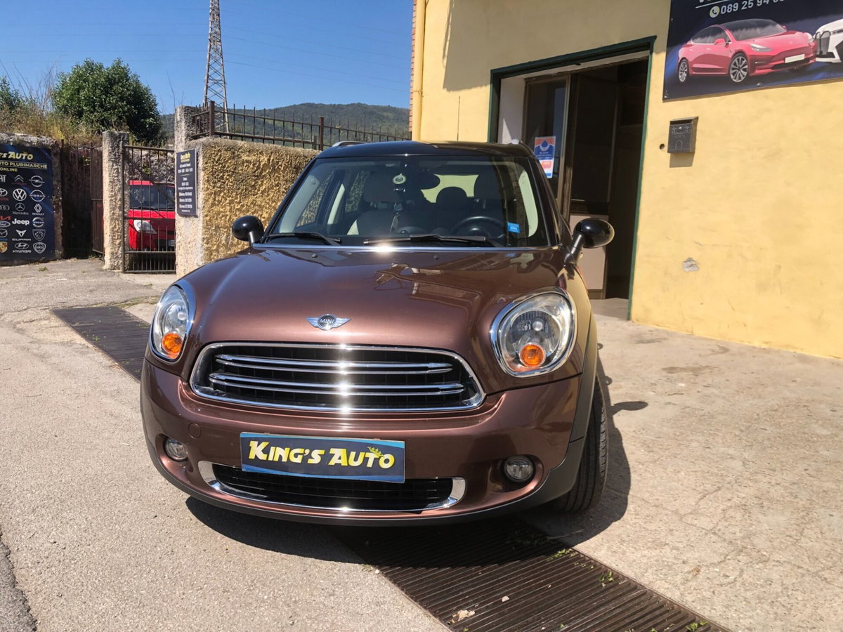 MINI Mini Countryman 1.6 Cooper D Countryman (2)