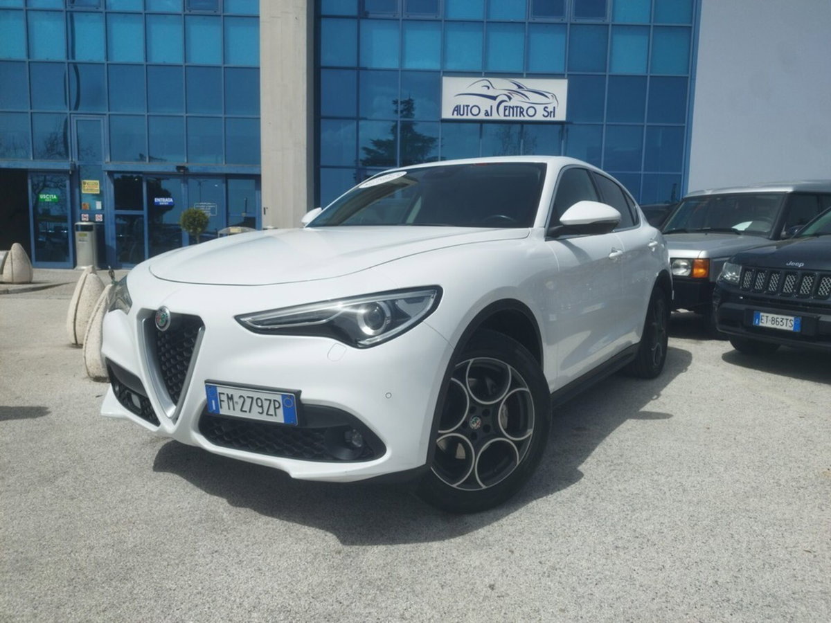 Alfa Romeo Stelvio Stelvio 2.2 Turbodiesel 210 CV AT8 Q4 Super