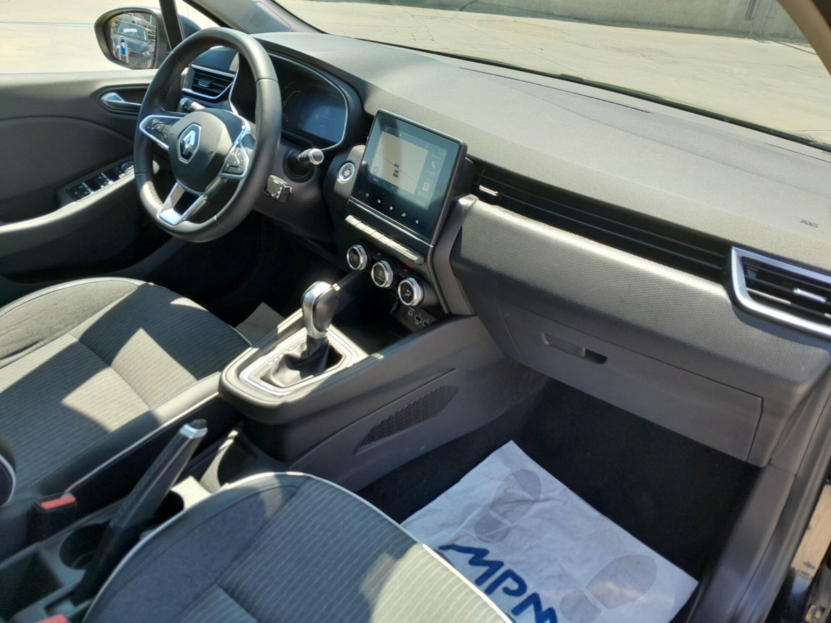 Renault Clio TCe 90 CV 5 porte Intens (18)