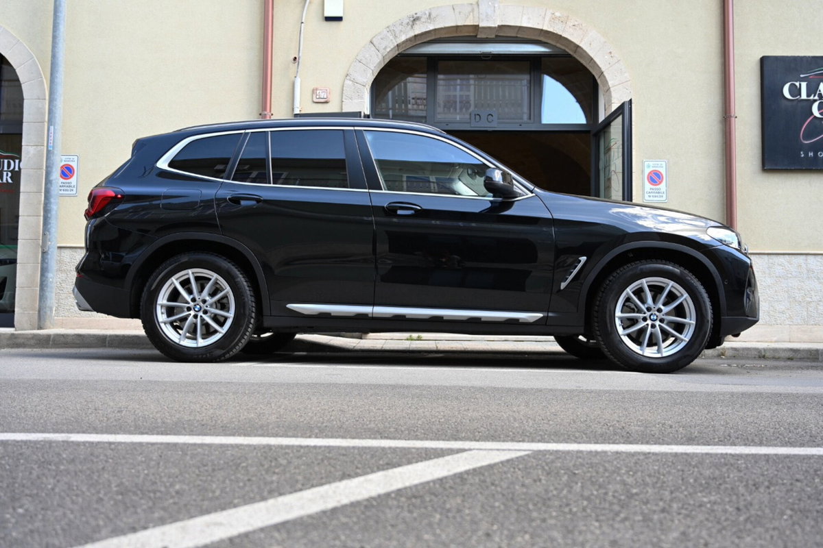 BMW X3 sDrive18d 48V Msport (16)
