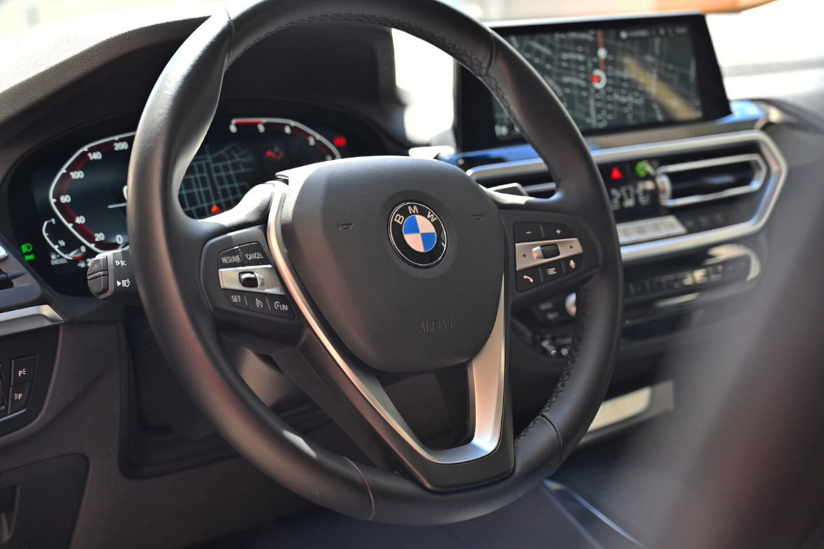 BMW X3 sDrive18d 48V Msport (17)