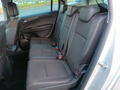 Opel Zafira Tourer 1.6 CDTi 136CV Start&Stop Cosmo (12)