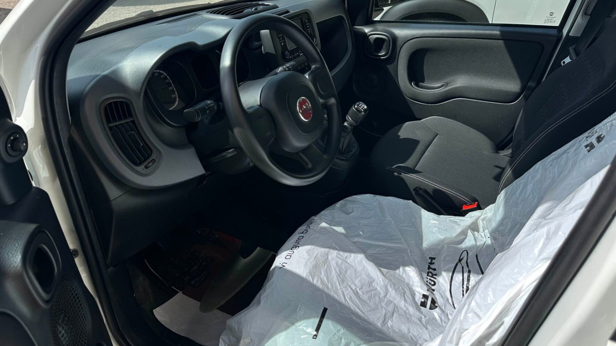 Fiat Panda 1.0 FireFly S&S Hybrid City Cross (7)