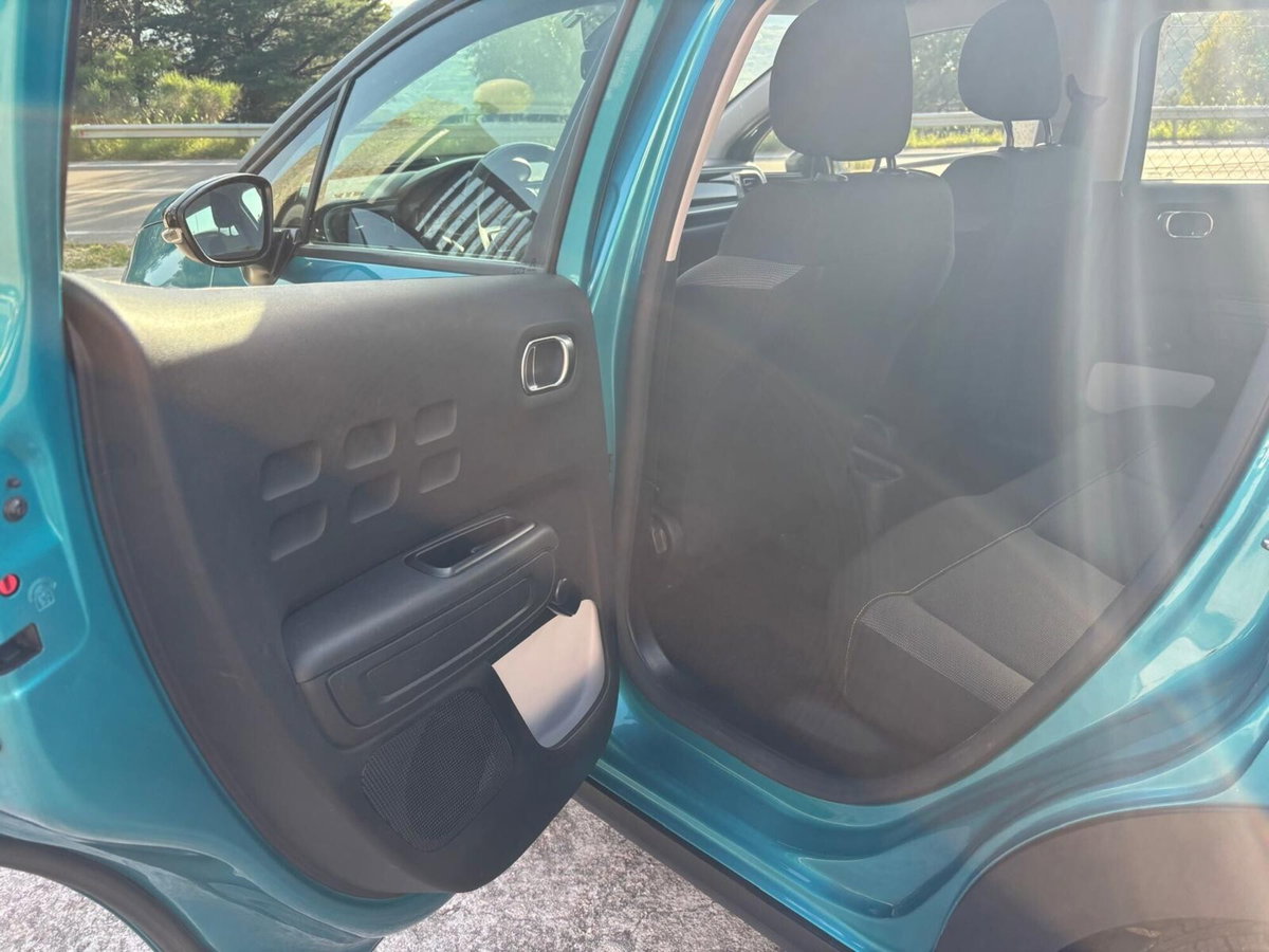Citroen C3 BlueHDi 100 S&S Business Combi (12)