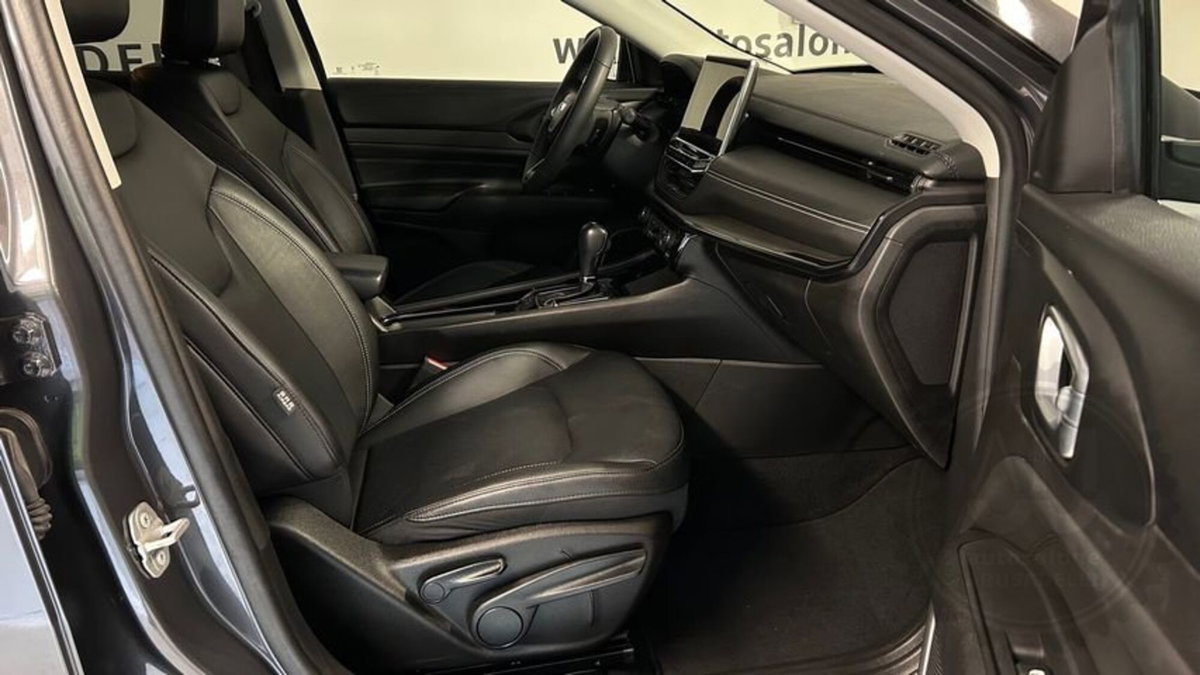 Jeep Compass 1.3 turbo t4 phev Trailhawk 4xe auto (11)