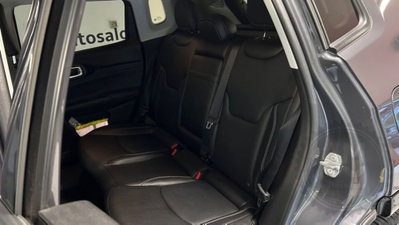 Jeep Compass 1.3 turbo t4 phev Trailhawk 4xe auto (17)