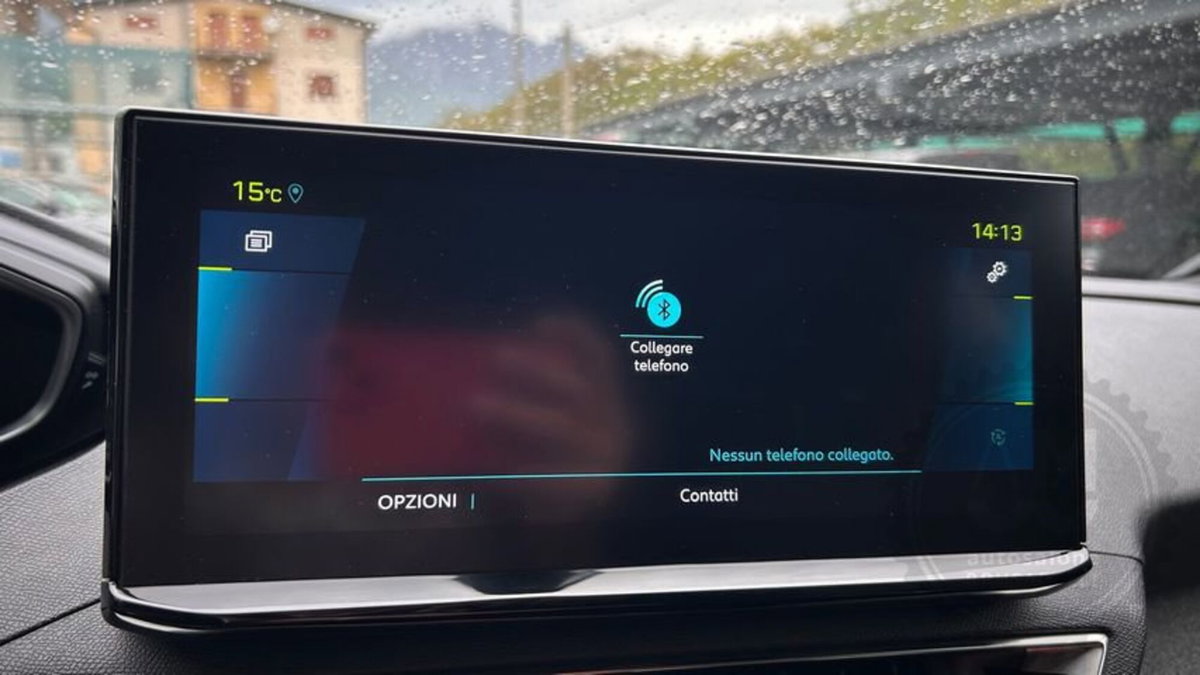 Peugeot 3008 Hybrid4 300 e-EAT8 Allure Pack (19)