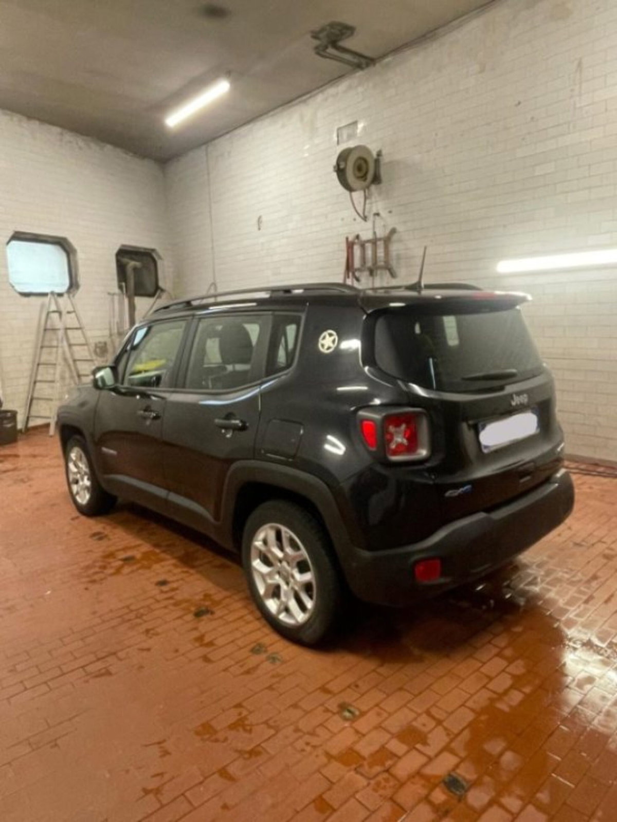 Jeep Renegade 1.3 T4 190CV PHEV 4xe AT6 Limited (16)