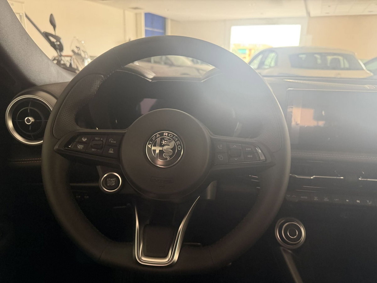 Alfa Romeo Tonale 1.6 Sprint 130cv tct6 (10)
