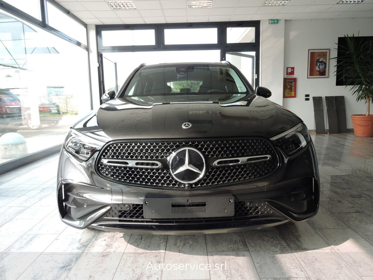 Mercedes-Benz GLC 220 d 4Matic Mild Hybrid AMG Advanced Plus (2)