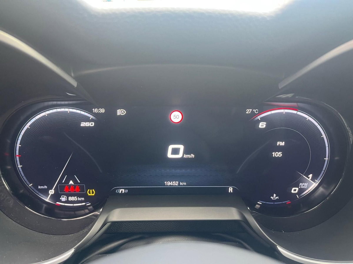 Alfa Romeo Stelvio Stelvio 2.2 Turbodiesel 210 CV AT8 Q4 Veloce (11)