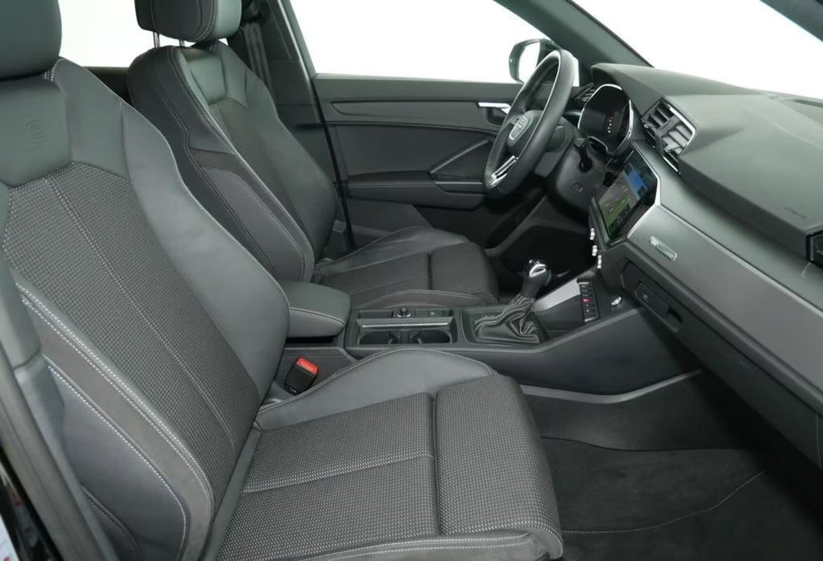 Audi Q3 Sportback 35 TFSI S line edition (10)