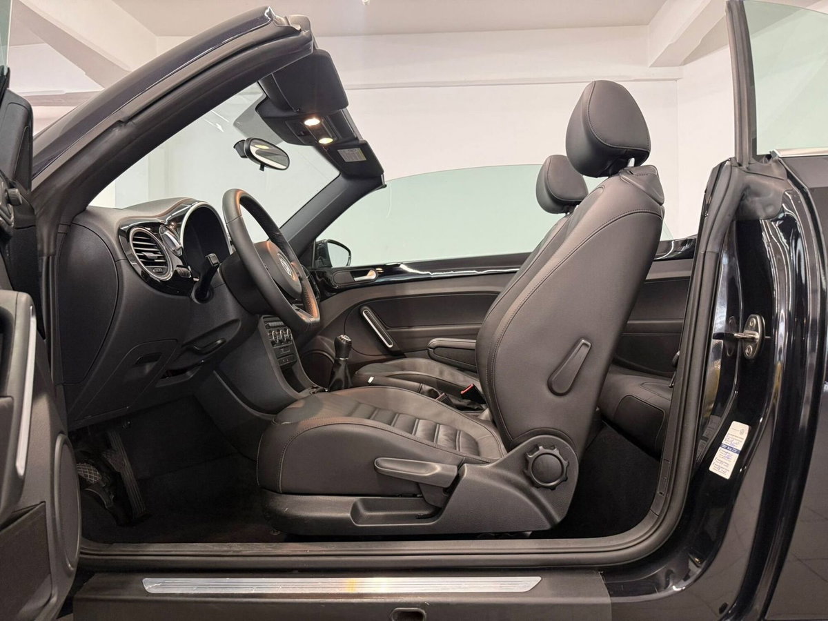 Volkswagen Maggiolino Cabrio 1.2 TSI Design BlueMotion Technology (13)