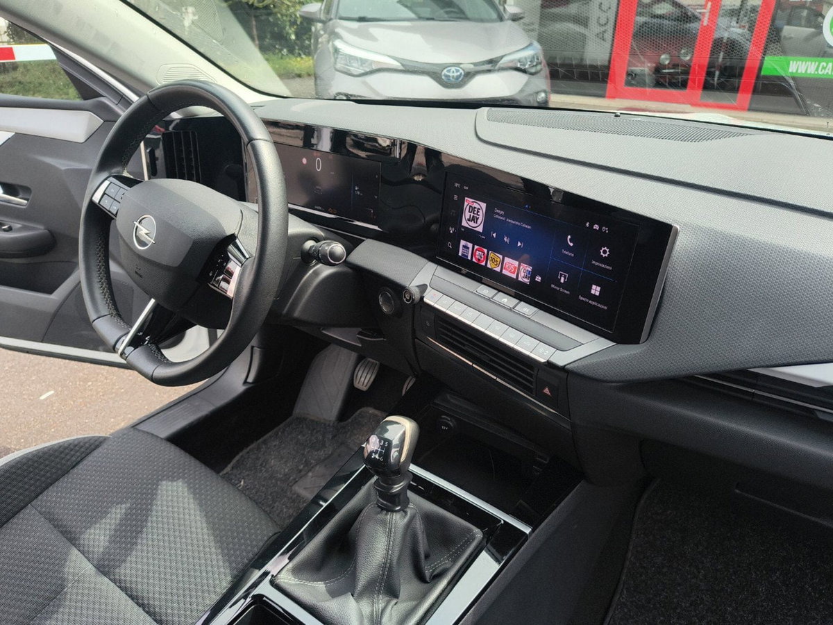 Opel Astra 1.5 Turbo Diesel 130 CV Elegance (12)