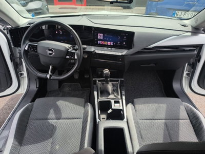 Opel Astra 1.5 Turbo Diesel 130 CV Elegance (13)