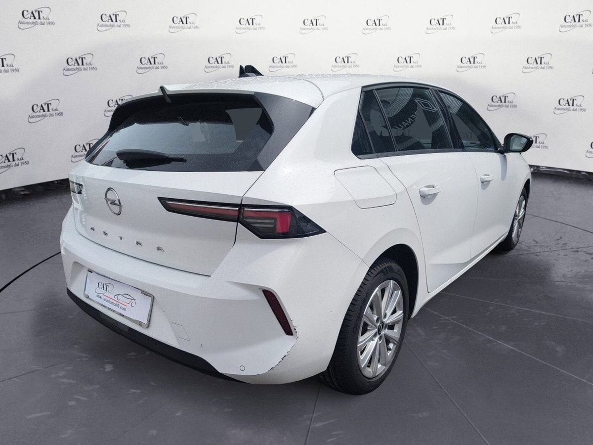 Opel Astra 1.5 Turbo Diesel 130 CV Elegance (5)
