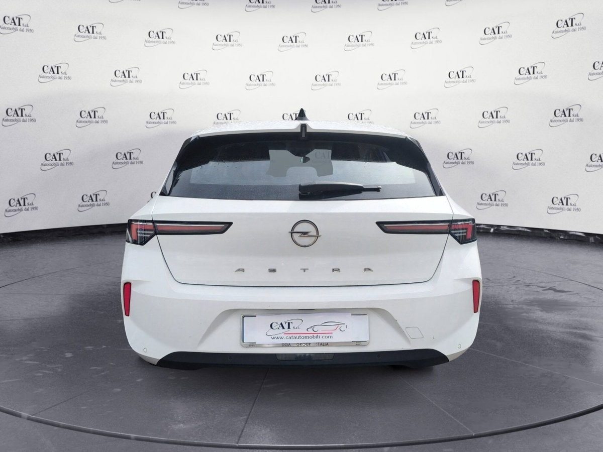 Opel Astra 1.5 Turbo Diesel 130 CV Elegance (8)