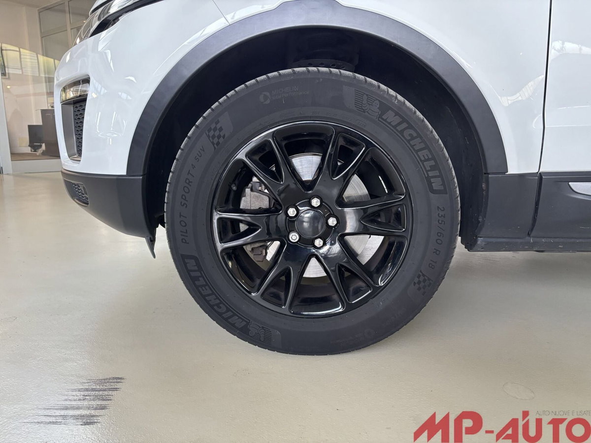 Land Rover Range Rover Evoque 2.0 TD4 150 CV 5p. Pure (6)