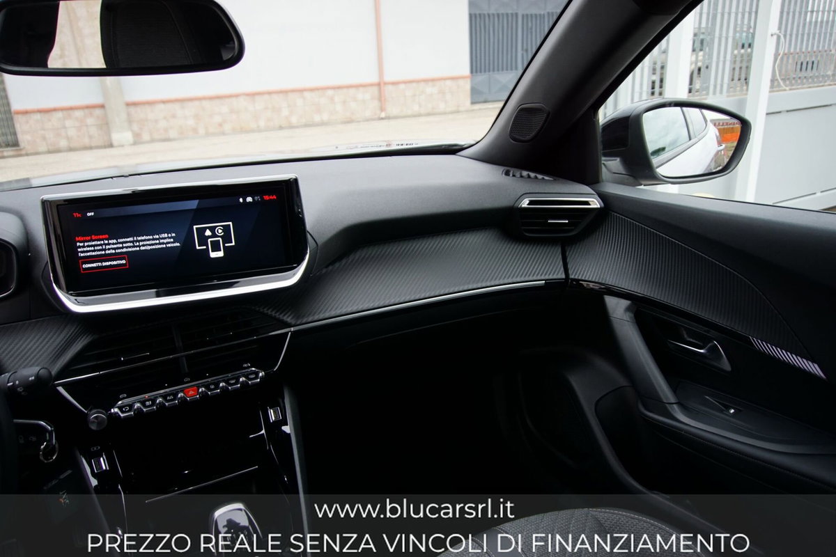 Peugeot 2008 1.2 puretech Active s&s 100cv (10)