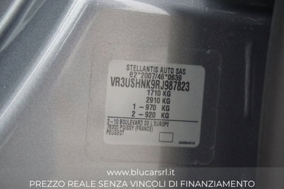Peugeot 2008 1.2 puretech Active s&s 100cv (15)