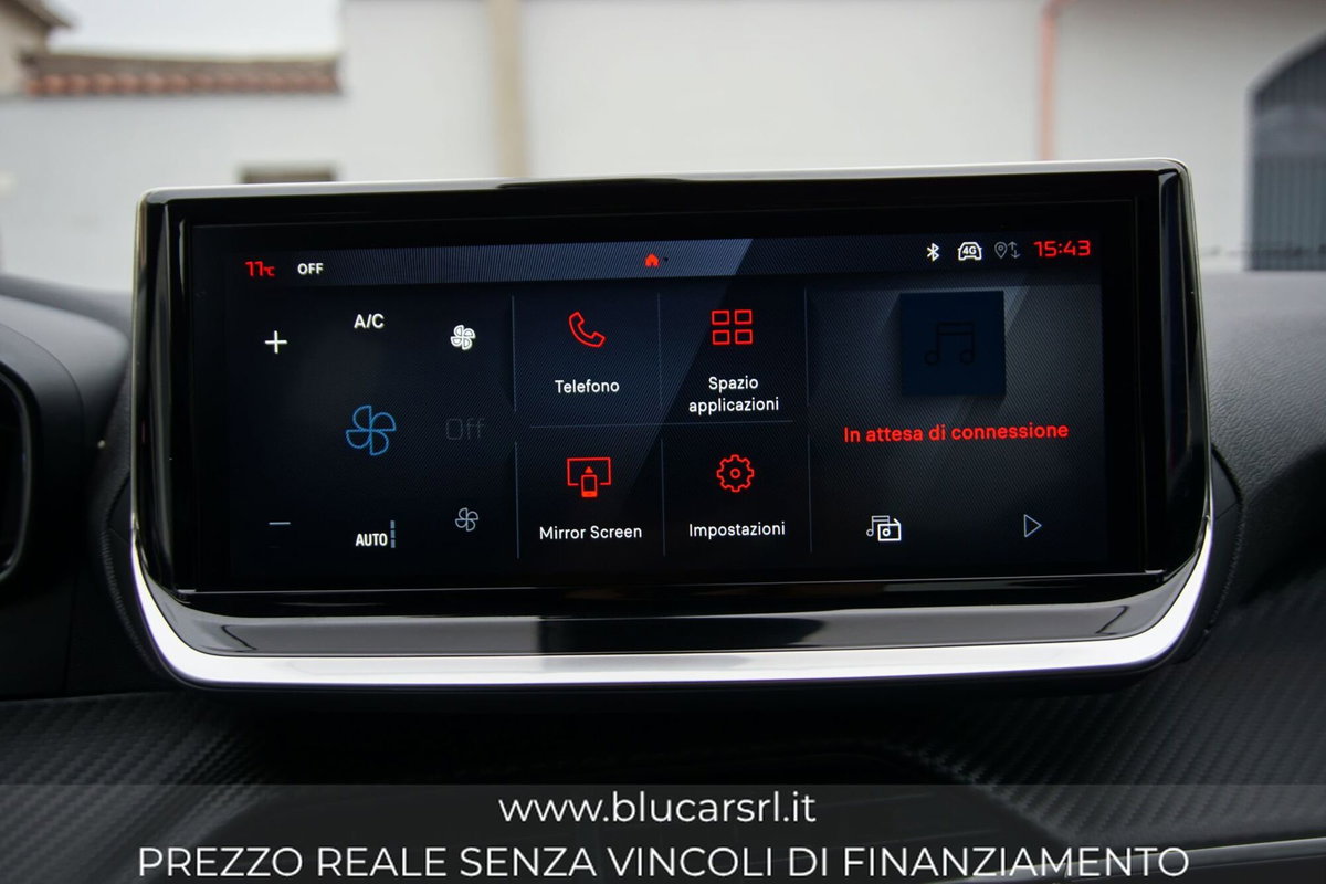 Peugeot 2008 1.2 puretech Active s&s 100cv (18)