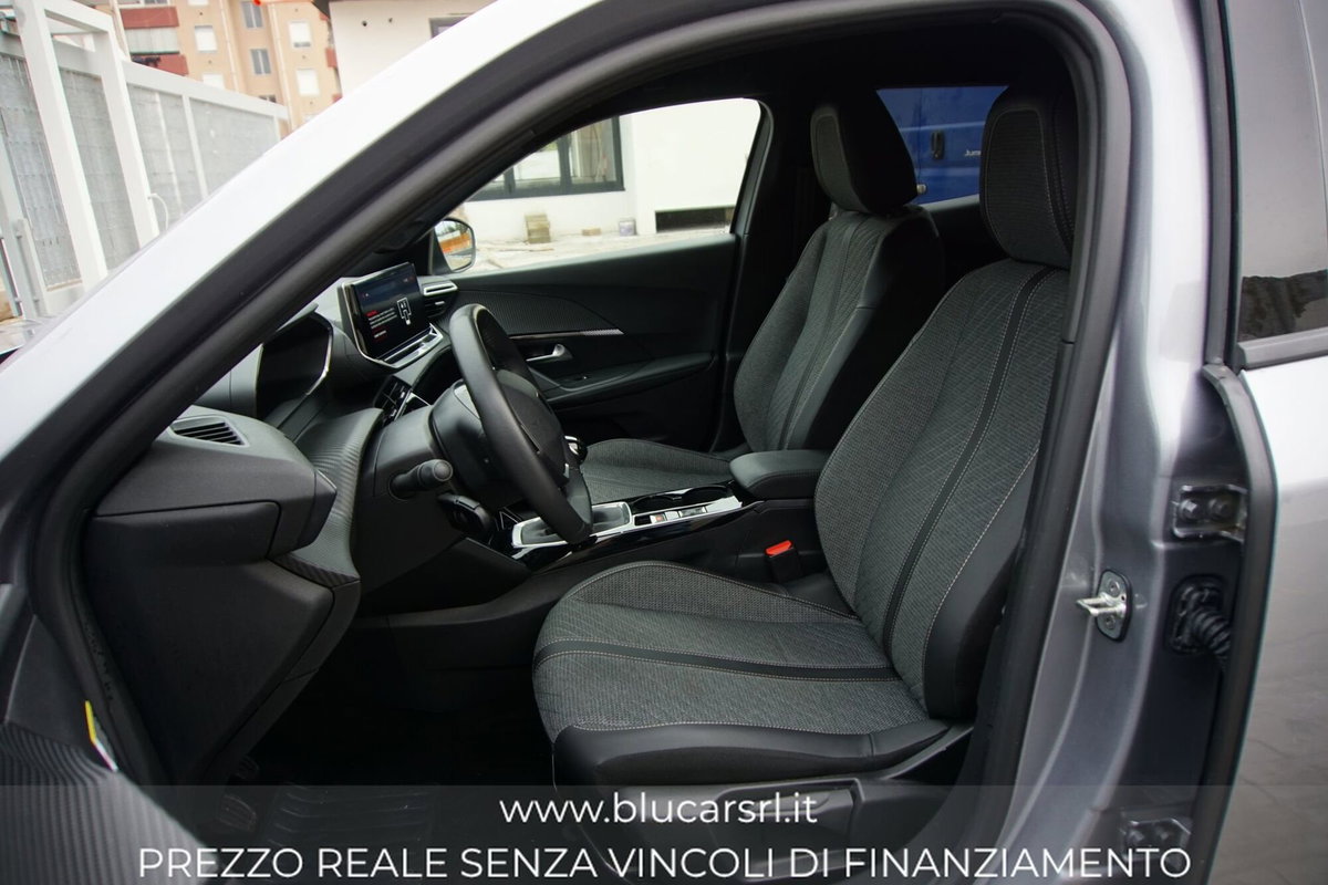 Peugeot 2008 1.2 puretech Active s&s 100cv (6)