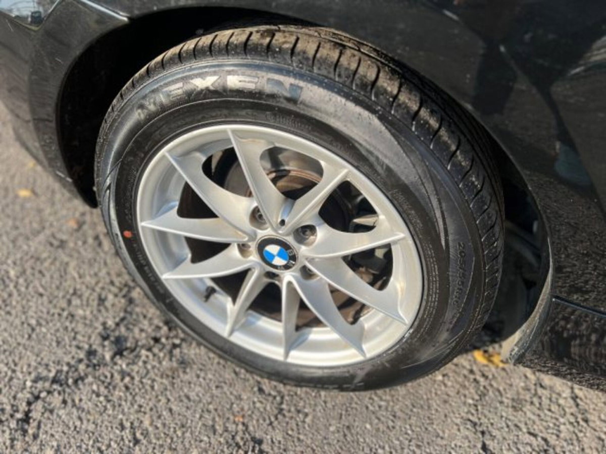 BMW Serie 1 116d 2.0 116CV cat 3 porte Eletta DPF (12)