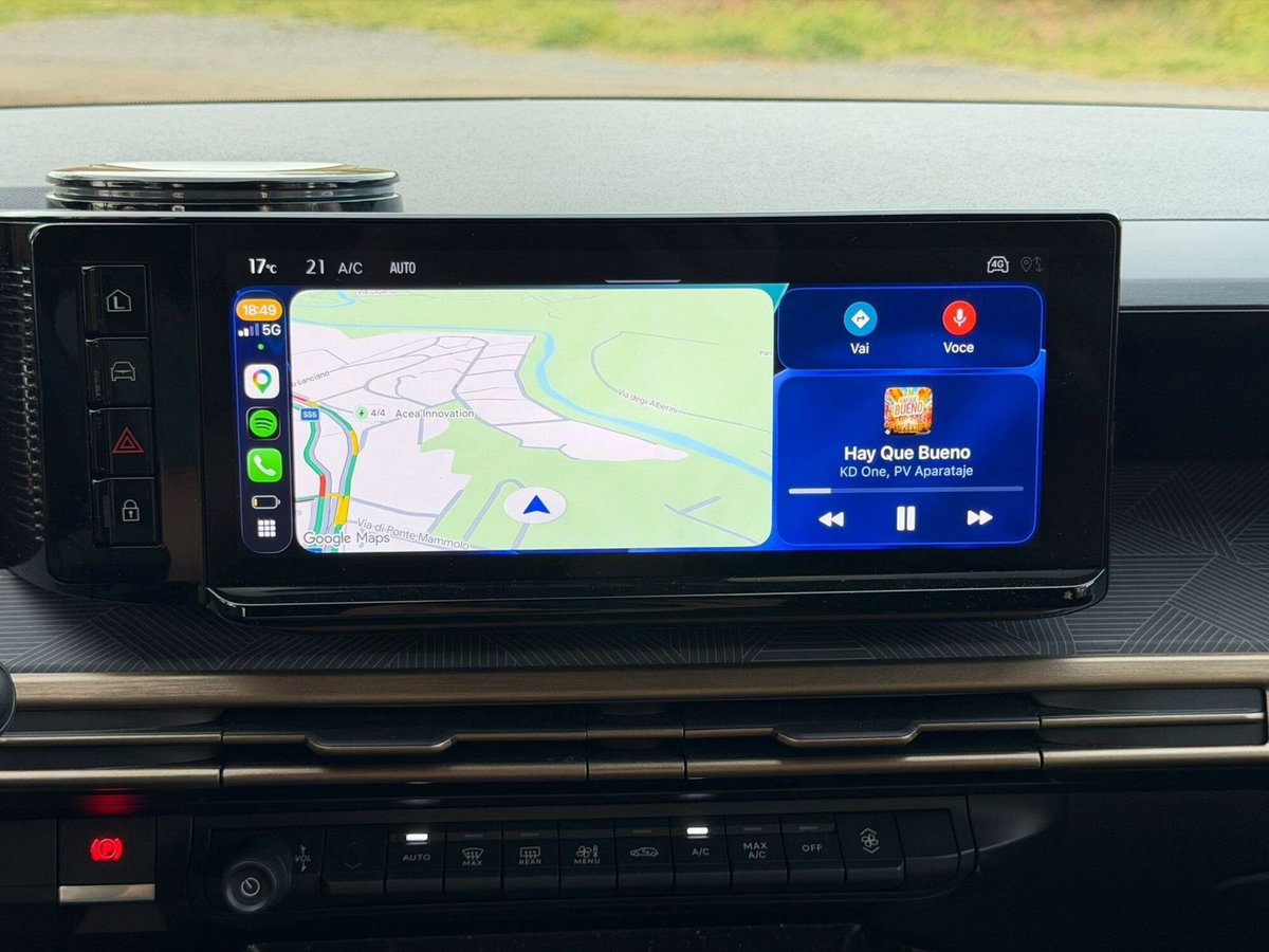 Lancia Ypsilon 1.2 mhev LX 110cv e-dct (12)