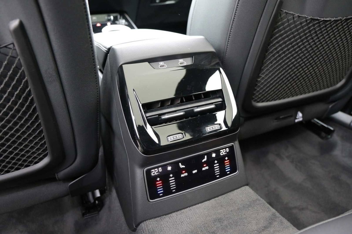Audi A6 Avant 40 2.0 TDI S tronic Business Plus (15)