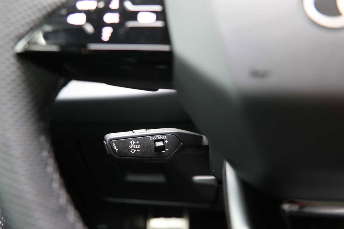 Audi A6 Avant 40 2.0 TDI S tronic Business Plus (18)