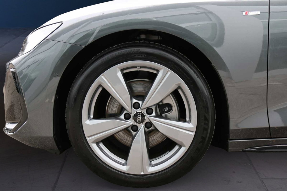 Audi A6 Avant 40 2.0 TDI S tronic Business Plus (8)