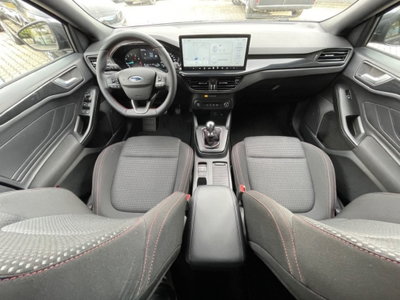 Ford Focus 1.0 EcoBoost Hybrid 125 CV Power. 5p. ST-Line Design (8)