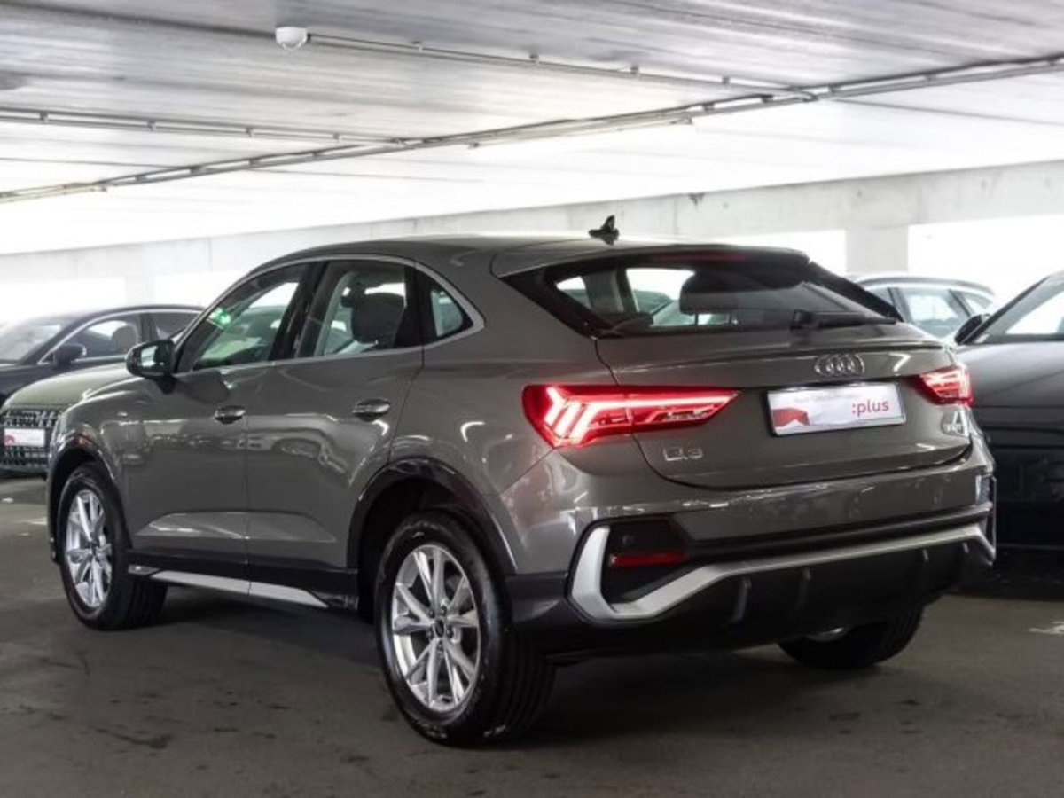 Audi Q3 Sportback 35 TDI quattro S tronic S line edition (4)