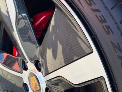Porsche Taycan 4S (10)