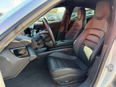 Porsche Taycan 4S (14)