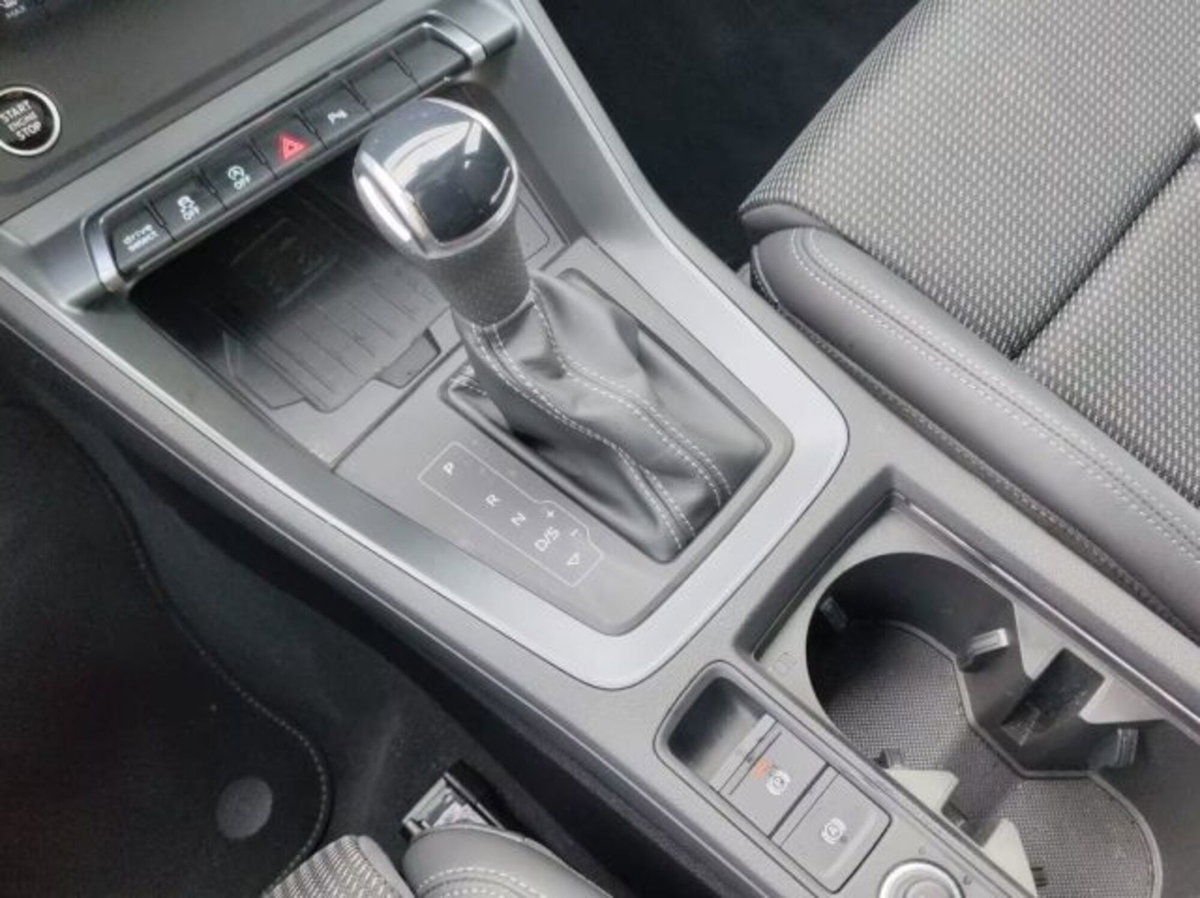 Audi Q3 Sportback 35 TDI quattro S tronic S line edition (11)