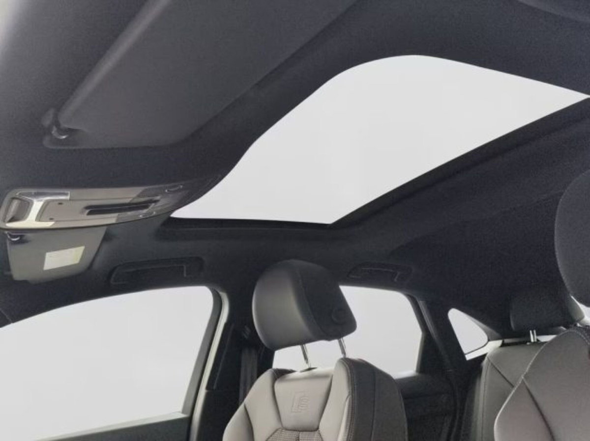 Audi Q3 Sportback 35 TDI quattro S tronic S line edition (5)