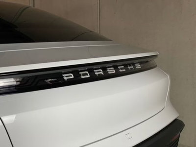 Porsche Taycan Performance Battery Plus (11)