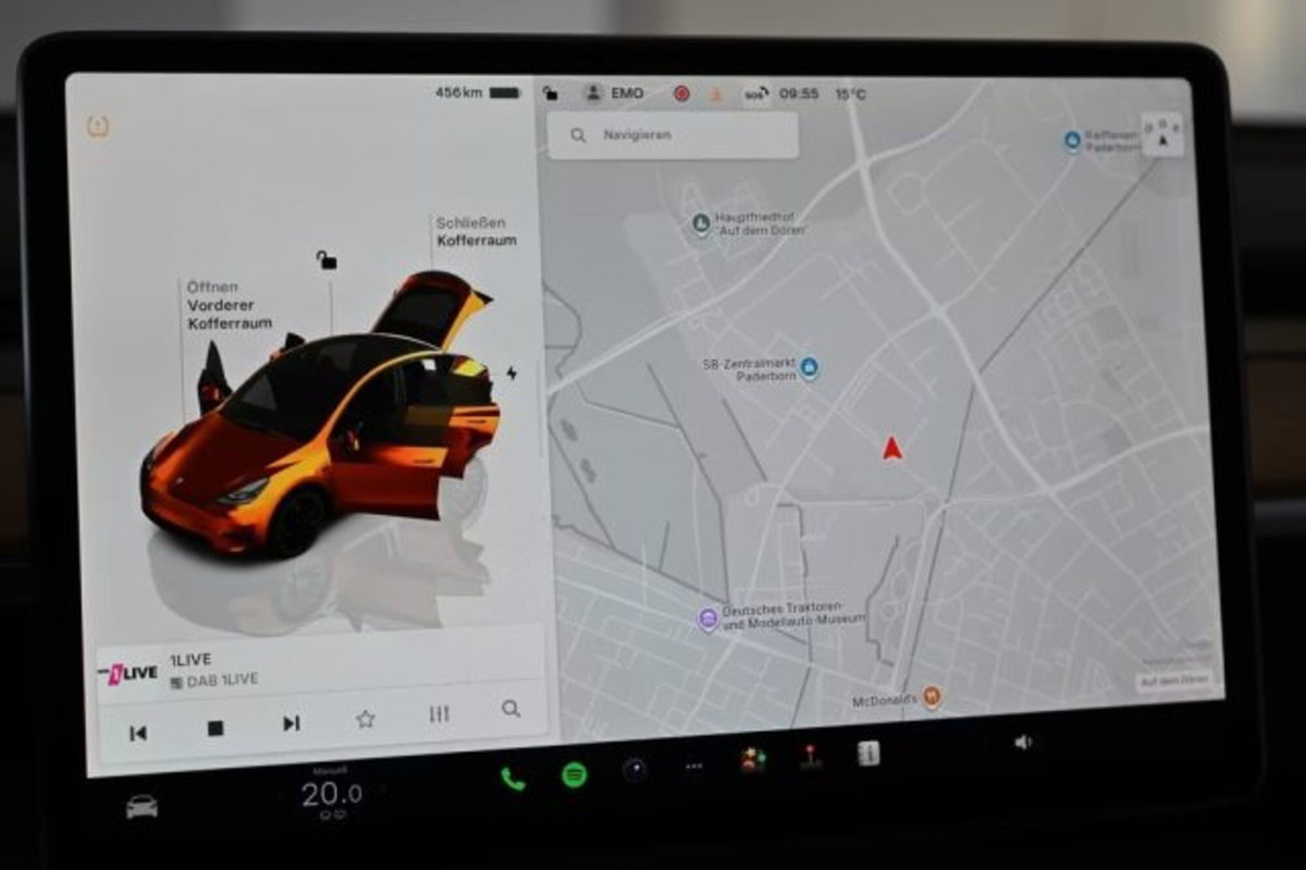 Tesla Model Y Performance awd (10)