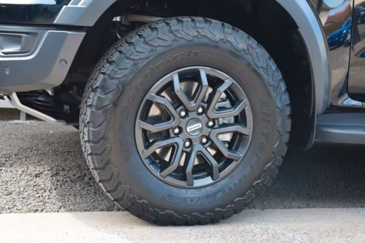 Ford Ranger Pick-up Raptor 3.0 ecoboost V6 292cv auto (13)